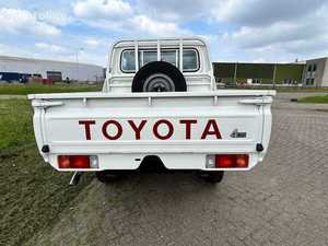 TOYOTA <span class=keywords><strong>LAND</strong></span>-CRUISERS USADOS RESISTENTES, <span class=keywords><strong>DOBLE</strong></span> <span class=keywords><strong>CABINA</strong></span>, Impecables, Sin Historial de Accidentes, Mejor <span class=keywords><strong>Precio</strong></span>, <span class=keywords><strong>Precio</strong></span> Económico, Disponible para Pedidos al por Mayor - Product Image 4