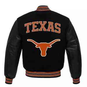 Veste universitaire en cuir véritable Letterman en laine pour hommes, noire avec patchs et étiquettes de logos brodés de couleur rouge, veste pour hommes - Product Image 2