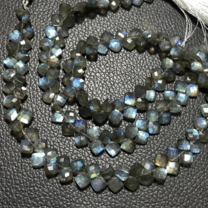 Cerf-volant en pierres précieuses naturelles de haute qualité et perles en forme de coussin prix usine à facettes Labirinte - Product Image 4