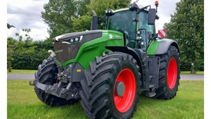 Tracteur agricole Fendt 724 Vario AGCO 4WD 2019 de performance supérieure - 230 CV, transmission par engrenages, moteur/roulements avancés, efficacité de pointe - Product Image 6