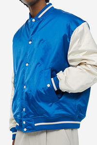 แจ็กเก็ตบอมเบอร์เบสบอลทำจากผ้าซาตินสำหรับนักศึกษาชายแฟชั่นวินเทจยุค80ออกแบบได้ตามต้องการสำหรับฤดูหนาว - Product Image 4