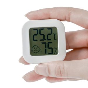 Mini medidor electrónico de temperatura y humedad económico para uso interior y doméstico - Product Image 2