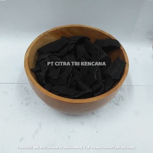 Coquille de noix de coco à haute teneur en carbone, charbon de bois, matière première chicha, narguilé, BRIQUETTES au charbon actif, meilleur fournisseur en arabie saoudite - Product Image 3