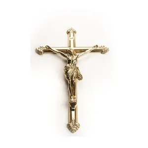 Bonne vente nouvel an autel bonne qualité en laiton pur fabriqué à la main anti-dérapant bureau maison Table décor laiton Crucifix autel