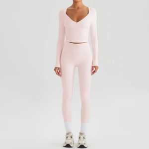 Ropa deportiva personalizada de 2 piezas, chándal deportivo, ropa acanalada, traje de gimnasio, conjuntos de Yoga para mujer - Product Image 6