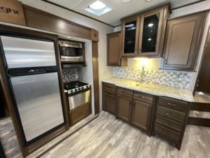 Remolque de Camping Todoterreno en Oferta, Mini Caravana Tipo Lágrima - Product Image 2