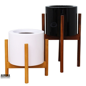 กระถางปลูกต้นไม้ทำจากไฟเบอร์กลาสสำหรับตกแต่งสวนพร้อมขาตั้งไม้ - Product Image 1