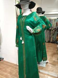 Robe longue de soirée élégante pour femme, broderie, col en V, manches longues, nouvelle conception, robe longue musulmane élégante pour soirée, 2025 - Product Image 2