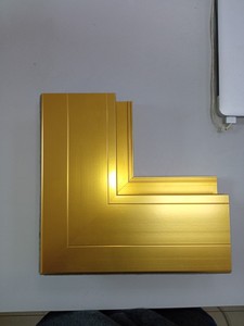 Shalumi Système de fenêtre en aluminium anodisé doré - Product Image 3