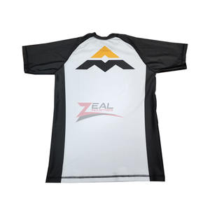 Rashguards MMA personnalisés, impression par sublimation, 240 g/m², 85 % polyester/15 % élasthanne, rashguards de grappling BJJ, protection ultaviolette - Product Image 2