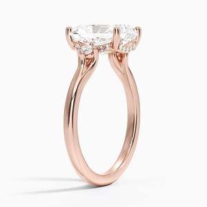 Anillo de Diamantes de Tres Piedras con Corte Radiante en Oro con Piedras Laterales Redondas, Anillo de Compromiso Flotante Clásico para Mujer, Regalo de Joyería Fina - Product Image 4