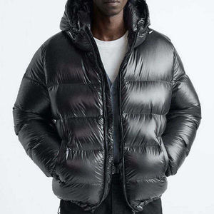 Veste d'hiver respirante et écologique pour hommes avec logo personnalisé avec col montant Position du logo avant Finition brillante Utilisation en extérieur - Product Image 2