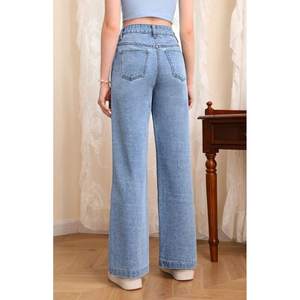 Jeans à jambes larges pour femmes, bleu glacé, taille haute, coupe ample, denim durable, respectueux de l'environnement, style streetwear, taille 26-40 OSCA - Product Image 6