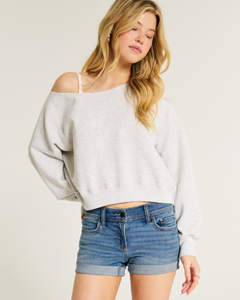 Shorts Skinny Fit pour femmes Fashion Forward Design et qualité supérieure Parfait pour les looks de style de rue moderne Bangladesh Wholesale - Product Image 3