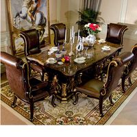 Ensemble table et chaises de salle à manger de luxe en bois exquis, parfait pour les grandes réunions de famille et les dîners élégants à la maison