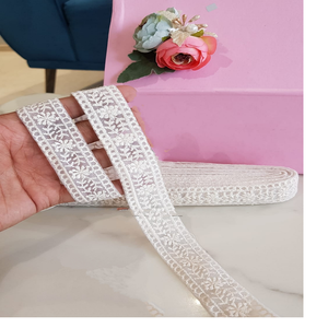 Cintas y cordones bordados a máquina hechos a medida en varios diseños para vestidos de novia en 1,25 pulgadas con tela de red - Product Image 1