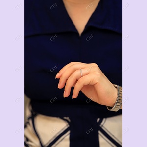 Anillo de Bodas de Moissanita Creada en Laboratorio Ligeramente Curvado, Certificado por GRA, Anillo de Mujer, Oro Rosa Sólido de 14K, Joyería Personalizada - Product Image 3