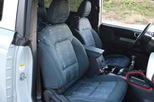 SUPER CLEAN 2023 BRO-NCO HERITAGE EDITION 601-700km de Autonomía NEDC 200-250kW Listo para Enviar - Product Image 5