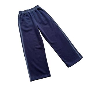 Pantalones de chándal casuales de alta calidad, negros lisos, con diseño de líneas efecto lavado ácido, personalizables, de forro polar de 350g, con cordón ajustable y efecto desgastado, engrosados. - Product Image 3