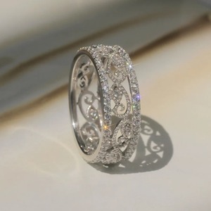 สีขาวรอบ moissanite เงินสเตอร์ลิงแหวนแต่งงานผู้หญิงแหวนแพลทินัมชุบเครื่องประดับที่กําหนดเองของขวัญผู้หญิง - Product Image 5