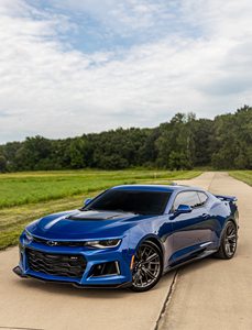 Chevrolet Camaro ZL1 2019 en parfait état - Product Image 3