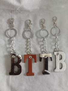 Llavero Personalizable con Iniciales del Alfabeto, Colgante para Bolsa o Coche, con Letras de Cuero Vacuno, Accesorios de Ropa - Product Image 2
