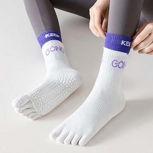 Wholesale Custom OEM Design Logo High Quality Non-slip 5-Toe <b>Socks</b> Fitness Pilates Five Finger <b>Socks</b> for <b>Women</b> Toe <b>Socks</b> - Product Image 3