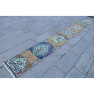 Alfombra Turca Vintage de 1.4x13.3 pies, Alfombra Ombré Azul Marrón - Product Image 3