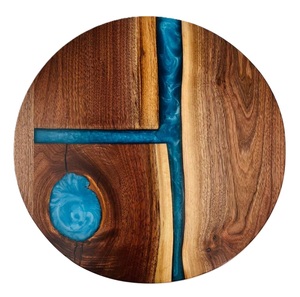 Premium Product Planche de service ronde en résine d'acacia Planche de charcuterie en résine époxy pour plateau de fromages - Product Image 3