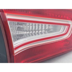 ไฟหยุดด้านหลังซ้ายในตัวประตู KIA Sportage Series 924053W010 (10>16) - Product Image 4