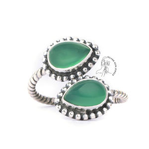 แหวนดีไซน์เนอร์พลอยสองชั้นชุบโรเดียมคุณภาพสูงสำหรับผู้หญิงแหวนเงินสเตอริง925ทันสมัยล่าสุดตามสั่ง - Product Image 3