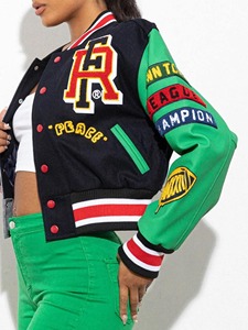 Veste OEM Crop Top pour femmes ourlet et poignets côtelés disponibles en velours satiné ou polaire quantité minimale de commande bas pour les marques de mode - Product Image 3