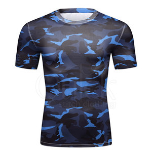 Chemises de compression d'impression de camouflage d'OEM pour les hommes confortables pour l'usage extérieur en vente - Product Image 1