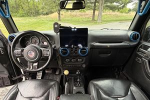 Jeep Wrangler Unlimited Rubicon Hard Rock 4x4 Usado en Excelentes Condiciones, Año 2016 - Product Image 2
