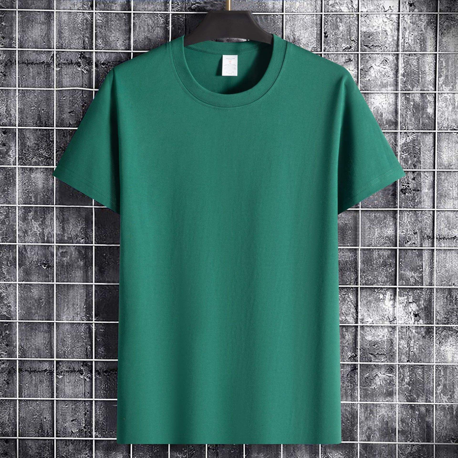 สีเขียวเข้ม