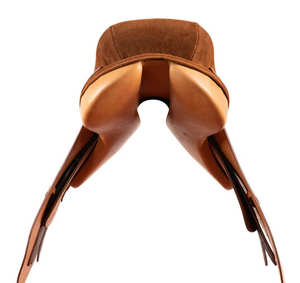 Silla de Montar Profesional Premium de Cuero Inglés Occidental Color Camel para Doma y Polo, Personalizable SURGIGYNE International - Product Image 6