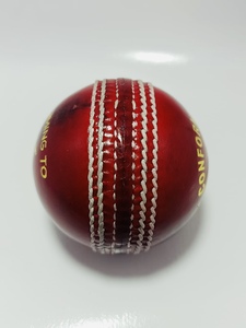 Super Test Cricket Ball Cuir 100% de qualité supérieure conçu pour les matchs nationaux et internationaux - Product Image 3