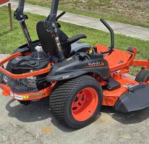 Tondeuse autoportée commerciale Kubota Z421KWTNC-60 à rayon de braquage zéro, 23,5 CV, à essence, modèle 2025, la plus vendue - Product Image 1