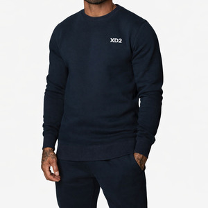 Conjunto Deportivo Premium Azul Marino para Hombre XD2, Sudadera con Cuello Redondo y Pantalones Jogger con Logotipo Personalizado, Ropa Deportiva de Alta Calidad en Felpa de Algodón - Product Image 4