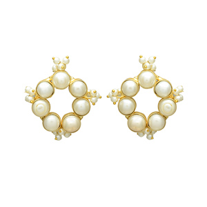 ต่างหูห้อยแนวจริยธรรมสไตล์วินเทจสำหรับผู้หญิงไข่มุกกลมน้ำจืดธรรมชาติก้อนกรวดสีขาวขนาดเล็กเครื่องประดับแฟชั่นสำหรับงานแต่งงาน - Product Image 1