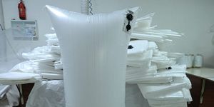 Bolsas de estiba de aire de la mejor calidad, bolsas de carga protectoras inflables, papel tejido PP y Kraft para uso en contenedores - Product Image 2