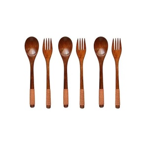 Juego de Cubiertos de madera de diseño único de 3 con esmalte para el hogar y el restaurante Juego de cubiertos de ensalada de madera de 3 para Hotel - Product Image 4