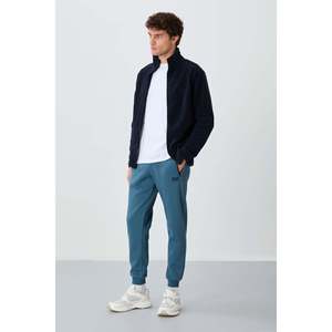 Sweat-shirt en polaire bleu marine coupe standard pour homme Air Jones - Pull chaud en polyester pour un usage décontracté et la superposition - Product Image 2