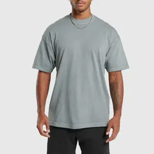 Kaus katun kustom grosir harga pabrik busana pria untuk pria menawarkan gaya berkelanjutan dalam jumlah besar