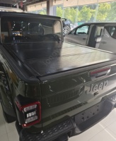 Couverture roulante de haute qualité Longwll Tri-Fold Tonneau en alliage d'aluminium étanche personnalisable avec serrure à clé pour Jeep Gladiator