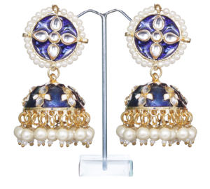 Pendientes Jhumka Tradicionales de Fusión Étnica con Cuentas de Cristal y Pedrería, Chapados en Cobre Antiguo, con Forma de Flor y Base de Aleación Resistente - Product Image 2