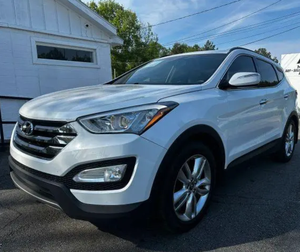 Hyundai SANTA FE 2.0T Blanc Sport 2013 Certifié d'Occasion – Voiture Économique avec Boîte 6 Vitesses, Réservoir 18L, Freinage à Disque, Logo Personnalisé - Product Image 1