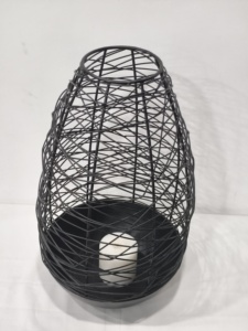 Luxury Wire Candle Holders for Premium Home Decor Highlighting elegant designs with gold <b>copper</b> or matte black finishes - Product Image 1