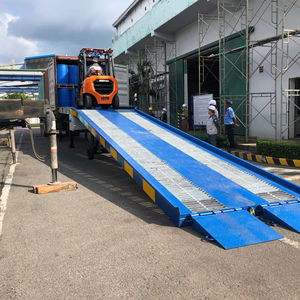 Rampa de muelle de bomba hidráulica eléctrica para suelo de malla antideslizante, capacidad de 10 toneladas para carretilla elevadora, 1,5 años de garantía, Motor de 220V - Product Image 1