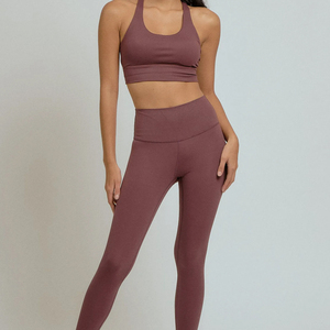 Nouvelle arrivée Dernier design Ensemble de yoga pour femmes et vente en gros de haute qualité Ensemble de yoga à séchage rapide pour unisexe - Product Image 6